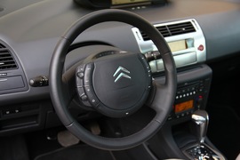 2010款雪铁龙C4试驾