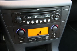 2010款雪铁龙C4试驾