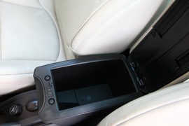 2010款雪铁龙C4试驾