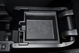 2008款斯巴鲁森林人2.5XT豪华导航型