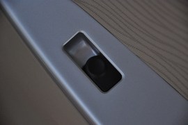 2010款现代瑞纳1.4GLS自动豪华型