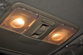 2010款现代瑞纳1.4GLS自动豪华型