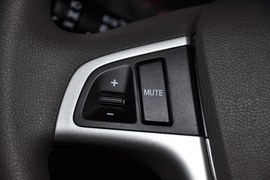 2010款现代瑞纳1.4GLS自动豪华型