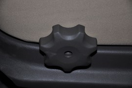 2010款现代瑞纳1.4GLS自动豪华型