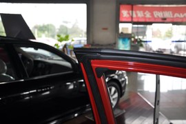 2010款现代瑞纳1.4GLS自动豪华型