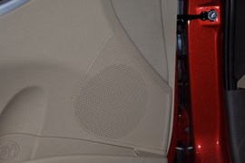 2010款现代瑞纳1.4GLS自动豪华型