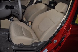 2010款现代瑞纳1.4GLS自动豪华型
