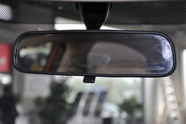 2010款现代瑞纳1.4GLS自动豪华型