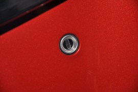 2010款现代瑞纳1.4GLS自动豪华型