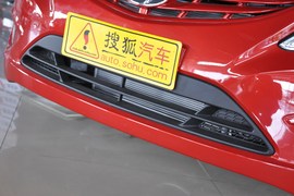 2010款现代瑞纳1.4GLS自动豪华型