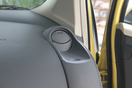 2011款雅力士广州到店实拍