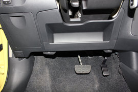 2011款雅力士广州到店实拍