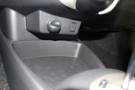 2011款雅力士广州到店实拍