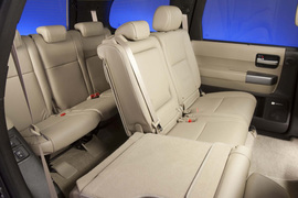 2011款丰田Sequoia红杉