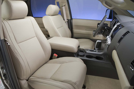 2011款丰田Sequoia红杉