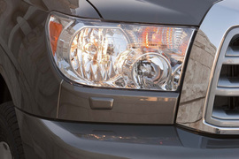 2011款丰田Sequoia红杉