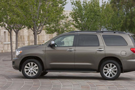 2011款丰田Sequoia红杉