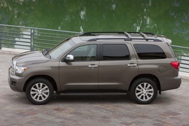 2011款丰田Sequoia红杉