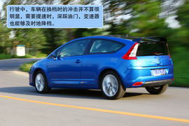 2010款雪铁龙C4试驾