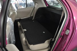 2011款雅力士到店实拍