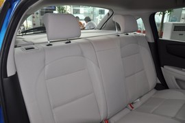 2011款雪铁龙世嘉两厢1.6L自动炫雅型