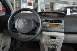 2011款雪铁龙世嘉两厢1.6L自动炫雅型