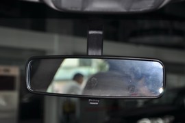 2011款雪铁龙世嘉两厢1.6L自动炫雅型