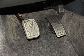 2016款铃木天语SX4