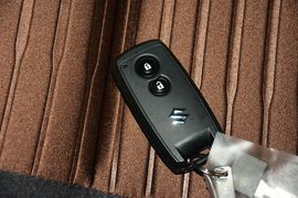 2016款铃木天语SX4