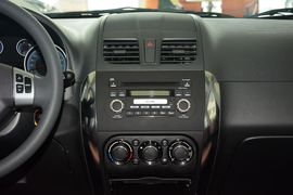 2016款铃木天语SX4