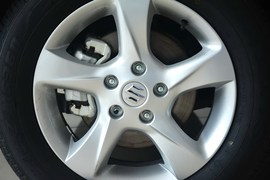 2016款铃木天语SX4