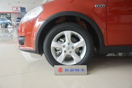 2016款铃木天语SX4
