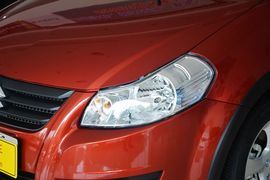 2016款铃木天语SX4