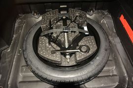 2016款奇瑞瑞虎5