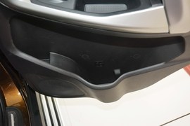 2016款奇瑞瑞虎5