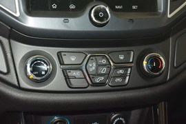 2016款奇瑞瑞虎5