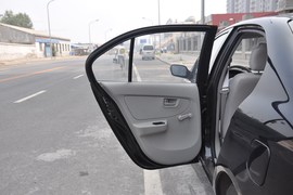 2010款一汽夏利N5