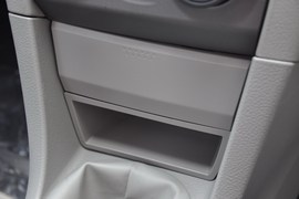 2010款一汽夏利N5