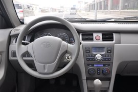 2010款一汽夏利N5