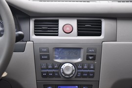 2010款一汽夏利N5