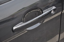 2010款一汽夏利N5