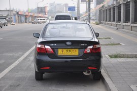 2010款一汽夏利N5