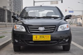 2010款一汽夏利N5