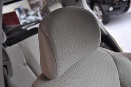 2011款丰田雅力士