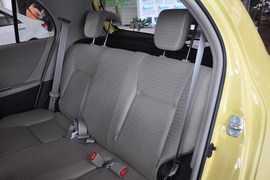 2011款丰田雅力士