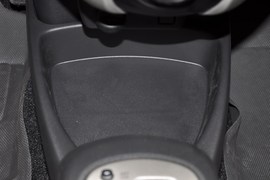 2011款丰田雅力士