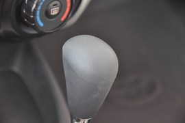 2011款丰田雅力士