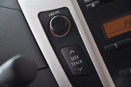 2011款丰田雅力士