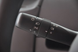 2011款丰田雅力士