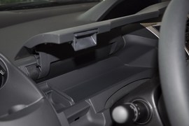 2011款丰田雅力士